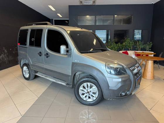 FIAT DOBLÒ 1.8 MPI ADVENTURE 16V FLEX 4P MANUAL FIAT DOBLÒ 1.8 MPI ADVENTURE 16V FLEX 4P MANUAL